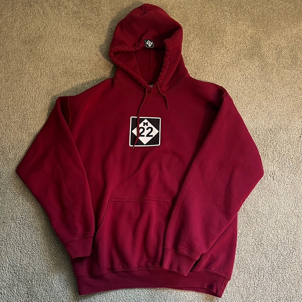 M22 hoodie